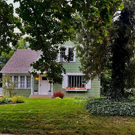 Cozy Cape Cod Grand Rapids Exterior foto